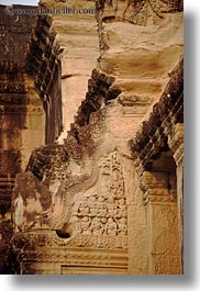images/Asia/Cambodia/AngkorWat/BasReliefs/corner-carvings-2.jpg