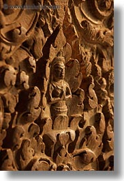 images/Asia/Cambodia/AngkorWat/BasReliefs/praying-figure-2.jpg