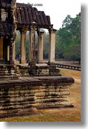 images/Asia/Cambodia/AngkorWat/EastEntrance/east-entrance-foyer-2.jpg