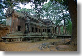 images/Asia/Cambodia/AngkorWat/EastEntrance/east-gate-structure-01.jpg