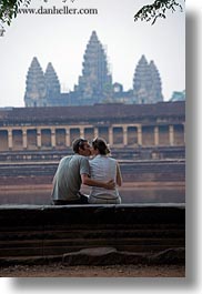images/Asia/Cambodia/AngkorWat/People/Misc/couple-kissing-n-towers-2.jpg