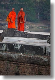 images/Asia/Cambodia/AngkorWat/People/Monks/two-monks-walking-1.jpg