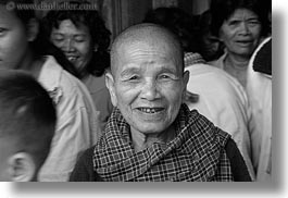 images/Asia/Cambodia/AngkorWat/People/Women/old-woman-1-bw.jpg
