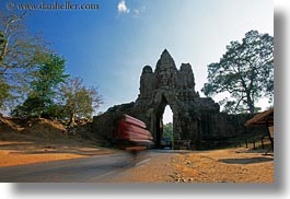 images/Asia/Cambodia/Gates/SouthGate/gate-bicycle-motion-blur-2.jpg
