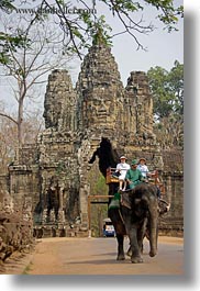 images/Asia/Cambodia/Gates/SouthGate/japanese-couple-on-elephant-3.jpg