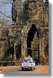images/Asia/Cambodia/Gates/SouthGate/south-gate-2.jpg