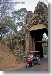 images/Asia/Cambodia/Gates/VictoryGate/victory-gate-4.jpg