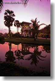 images/Asia/Cambodia/Hotel/hotel-exterior-at-dusk-1.jpg