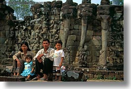images/Asia/Cambodia/People/Families/family-01.jpg