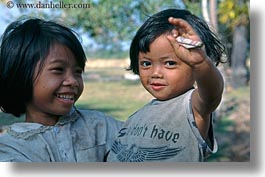 images/Asia/Cambodia/People/Girls/cambodian-girls-01.jpg