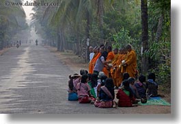 images/Asia/Cambodia/People/Men/monks-collecting-food.jpg