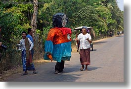 images/Asia/Cambodia/People/PagodaFundraiser/dancing-effegies-01.jpg