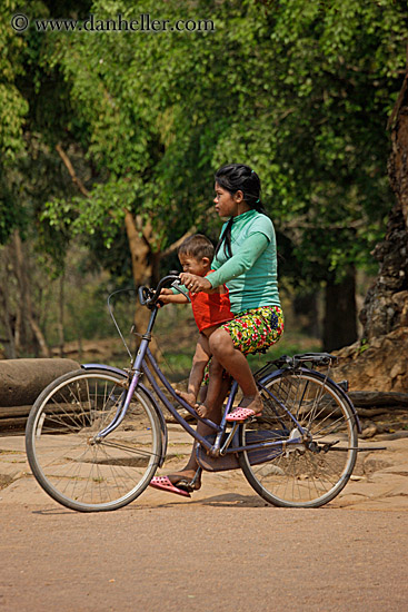 girl-n-baby-on-bicycle-04.jpg