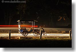 images/Asia/Cambodia/Transportation/tuk_tuk-night-1.jpg