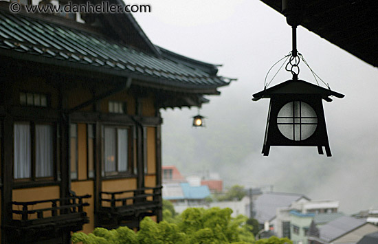 fujiya-lanterns-2.jpg