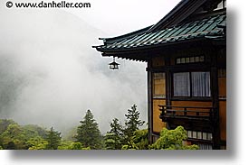 images/Asia/Japan/Hakone/Landscape/fujiya-lanterns-4.jpg
