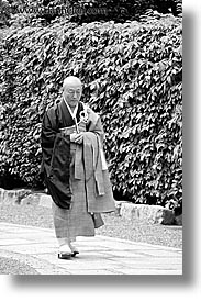 images/Asia/Japan/Kyoto/KotoIn/walking-priest-bw.jpg
