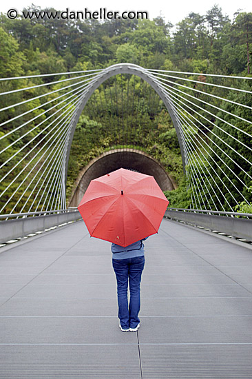 tunnel-n-orange-umbrella-9.jpg