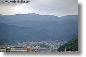 images/Asia/Japan/Kyoto/Misc/kyoto-skyline-2.jpg
