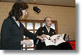 images/Asia/Japan/People/Calligrapher/calligraphy-lecture-4.jpg