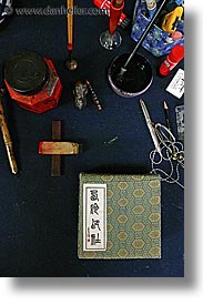 images/Asia/Japan/People/Calligrapher/calligraphy-tools-2.jpg