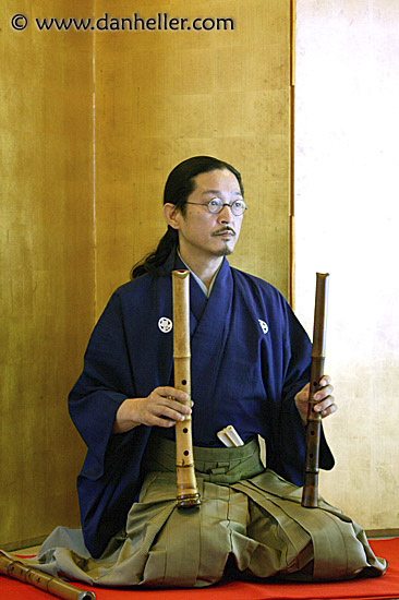 flute-player-5.jpg