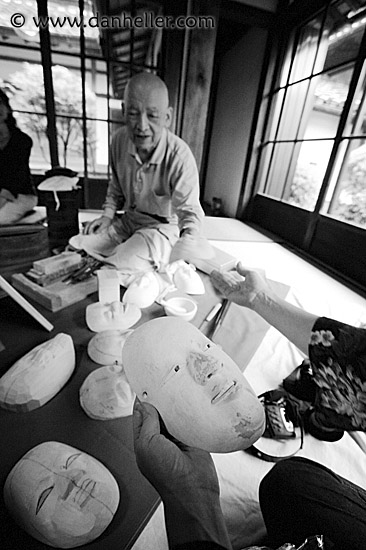 mask-maker-5.jpg