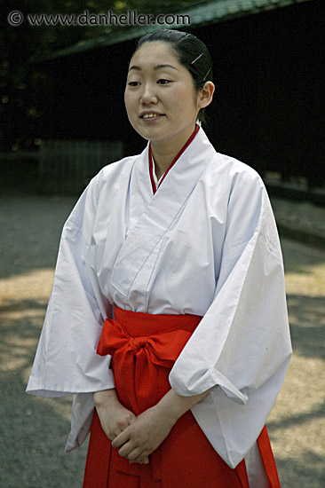 japanese-docent-2.jpg