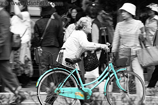 light-blue-bike.jpg
