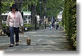 images/Asia/Japan/People/Women/woman-walking-dog-1.jpg