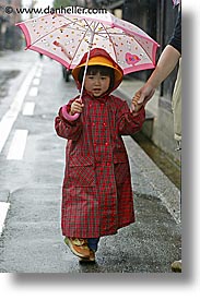 images/Asia/Japan/Takayama/People/umbrella-gir-1.jpg