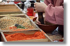 images/Asia/Japan/Takayama/People/woman-making-grains-1.jpg