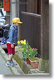 images/Asia/Japan/Takayama/People/yellow-hats.jpg