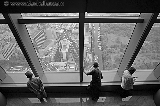 cityscape-viewing-2-bw.jpg