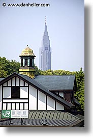 images/Asia/Japan/Tokyo/Cityscapes/old-new-bldg-2.jpg