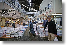 images/Asia/Japan/Tokyo/TsukijiMarket/wide-view-market-2.jpg