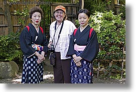 images/Asia/Japan/TourGroup/AlanDorothy/dorothy-n-japanese-ladies.jpg