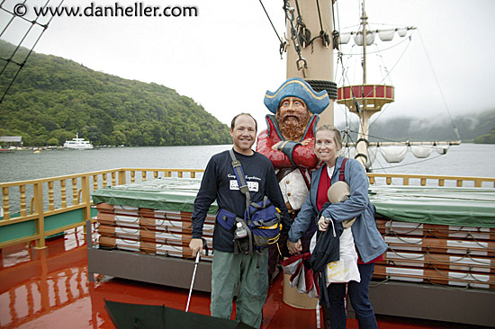 dan-jill-n-pirate.jpg