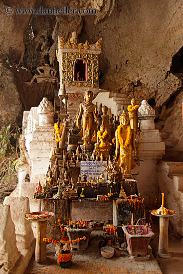 temple-altar-06.jpg