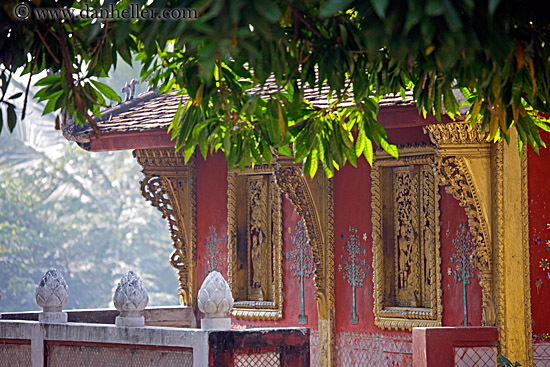 temple-n-leaf-branches-2.jpg