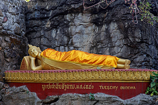 reclining-buddha-1.jpg