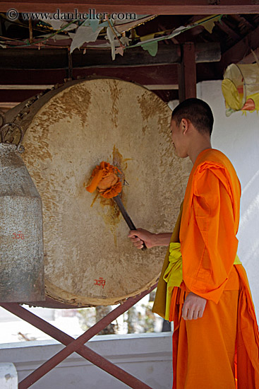 monk-striking-drum-3.jpg