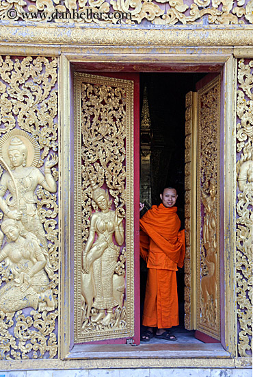 monk-at-golden-doors-1.jpg