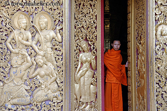 monk-at-golden-doors-4.jpg