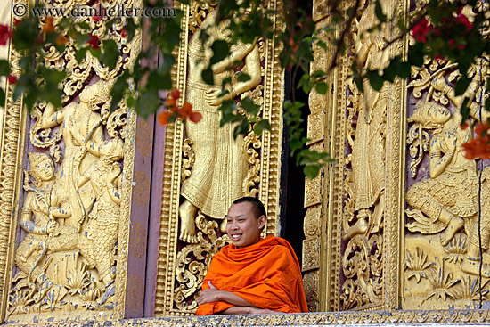 monk-at-golden-window-4.jpg