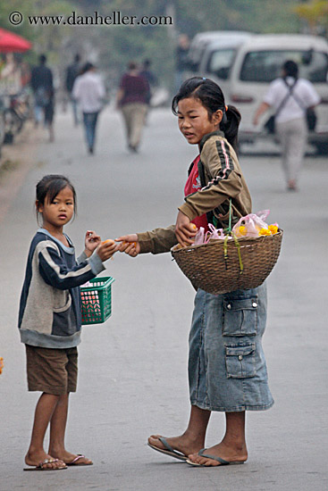 mother-n-daughter-w-baskets-2.jpg