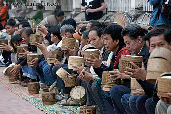 men-w-rice-basket-offerings-3.jpg