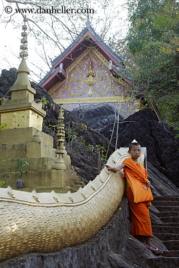 monk-boy-at-snake-stairs-08.jpg