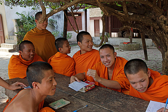 group-of-monk-boys-laughing-3.jpg