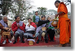 images/Asia/Laos/LuangPrabang/People/Monks/Procession/GivingAlms/giving-alms-to-monk.jpg